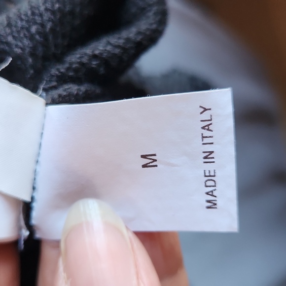 Black sequin Brunello Cucinelli sweater - Picture 4 of 6